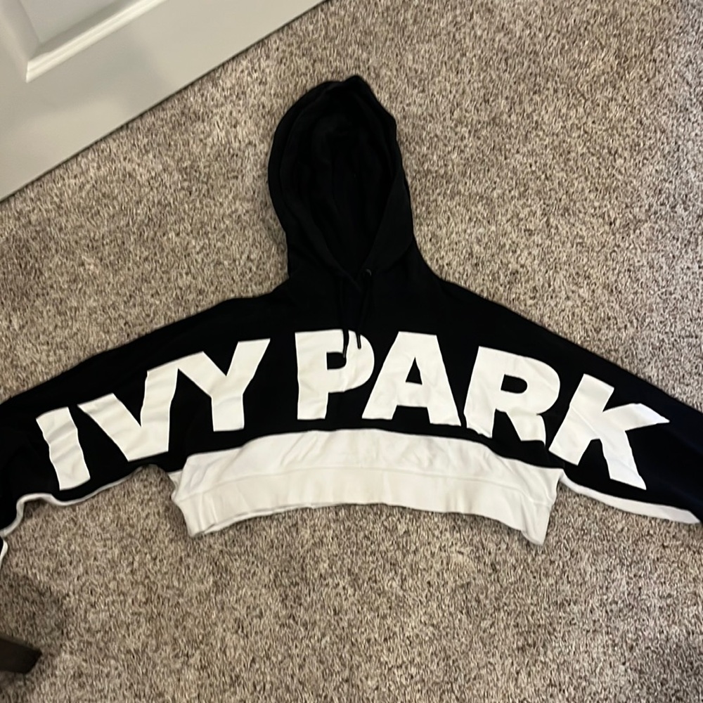 Ivy park cropped hoodie